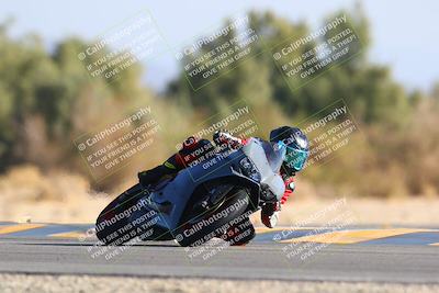 media/Jan-14-2024-SoCal Trackdays (Sun) [[2e55ec21a6]]/Turn 7 (140pm)/